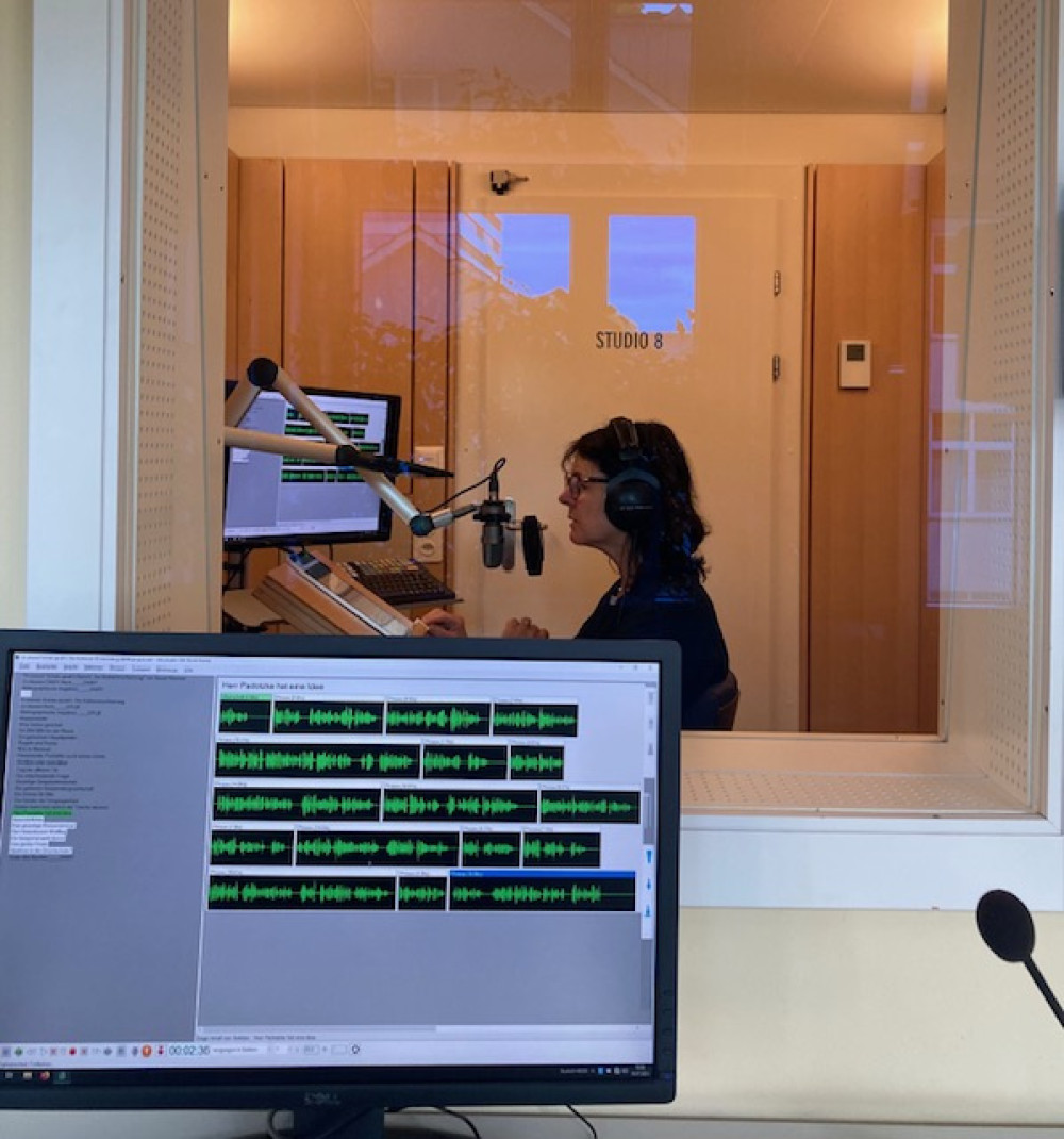 Ulrike Cziesla im Tonstudio.