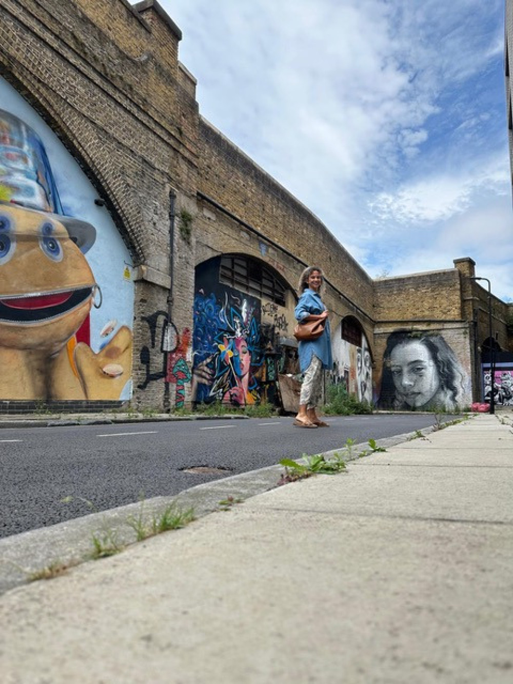 Corinne Decurtins erkundet die Long Street Londons.