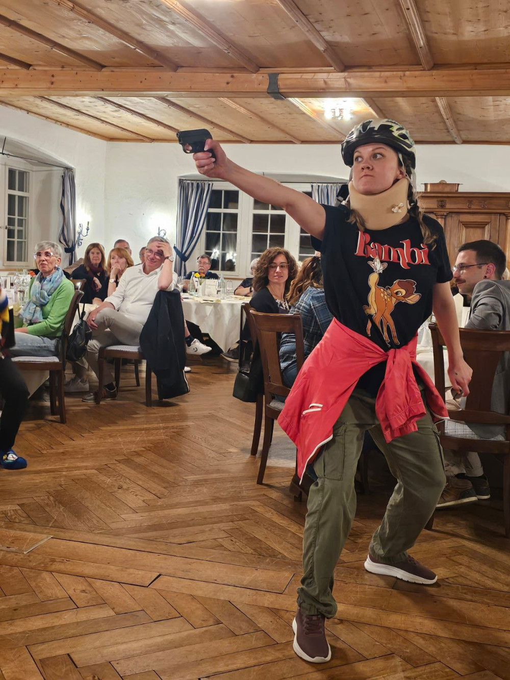 Ana Xandry als Barbara Jutzi.