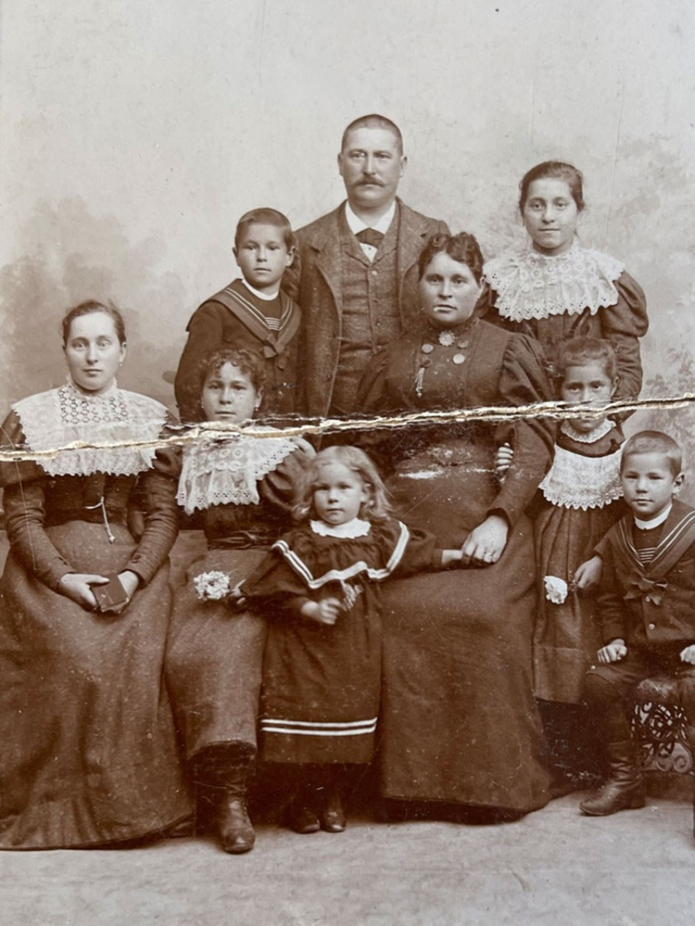 Familie Stirnimann-Scandolera, mein kleiner "Mafia-Clan" (ca. 1896).